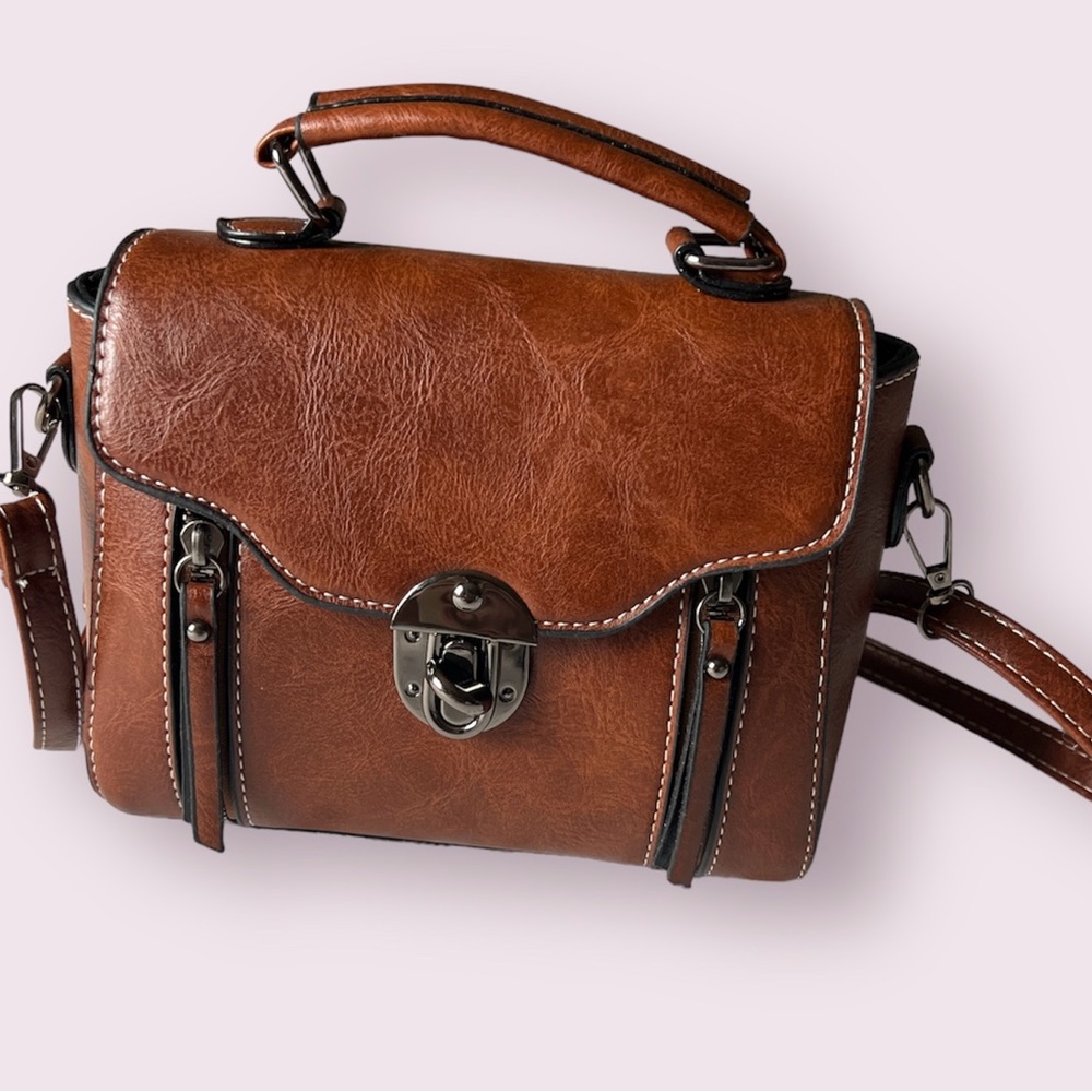 Retro Women’s Flap Shoulder Bag